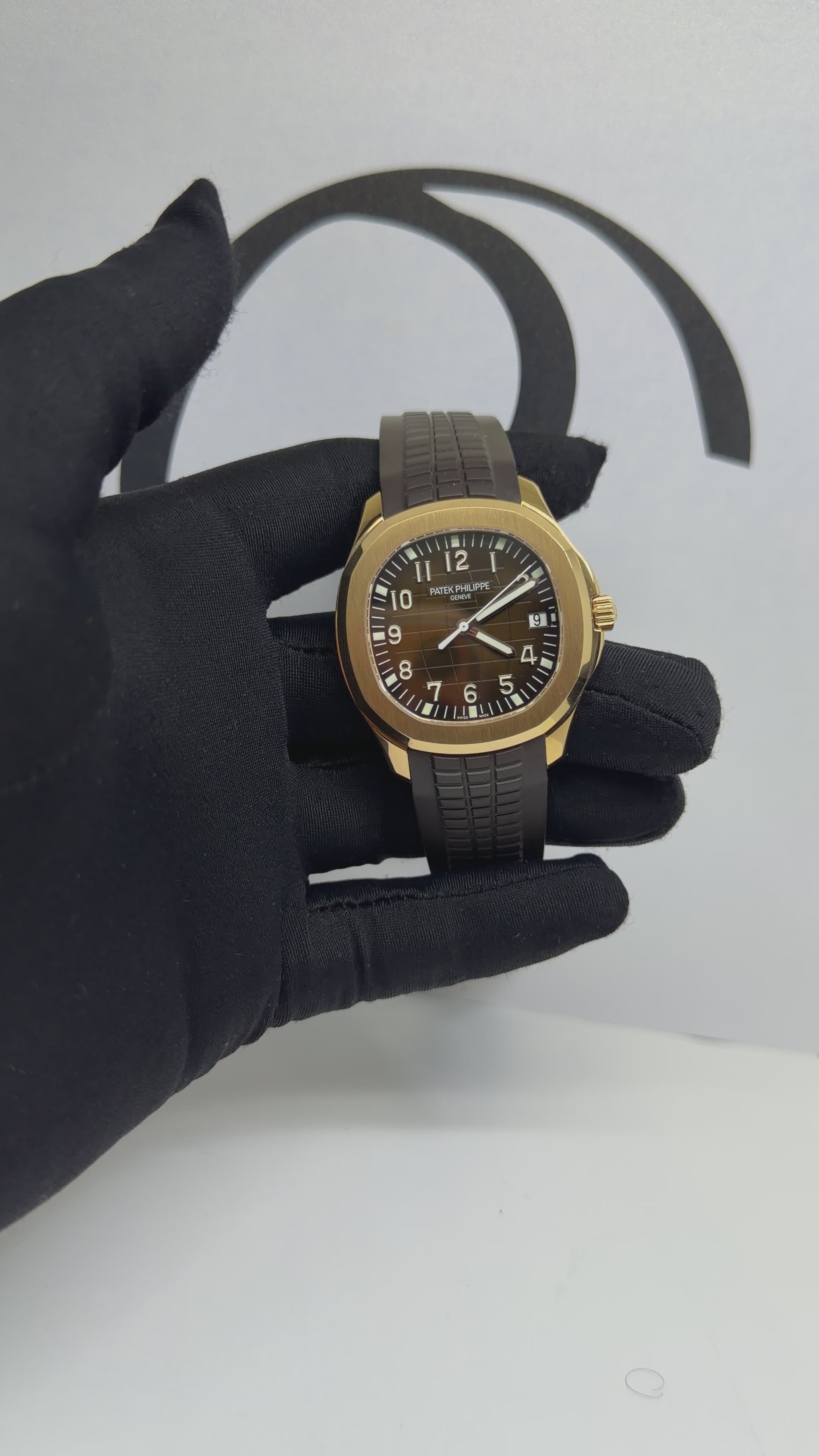 Patek Philippe Aquanaut 5167R-001 Brown Dial