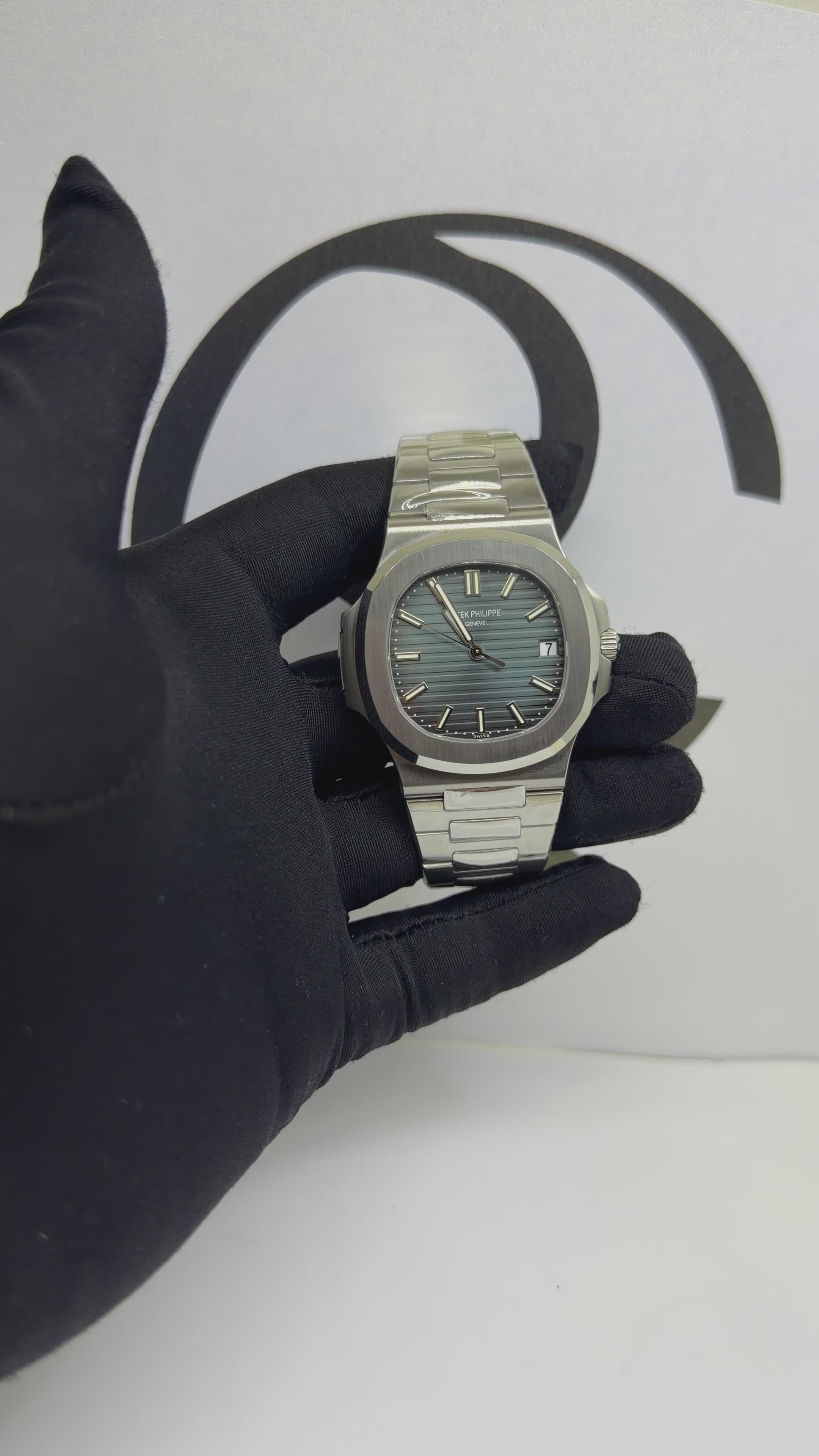 Patek Philippe Nautilus Blue Dial REF 5711/1A-001